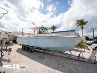 33' Grady-white 2024 Yacht For Sale